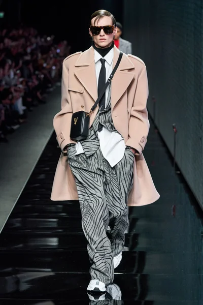 Look 31